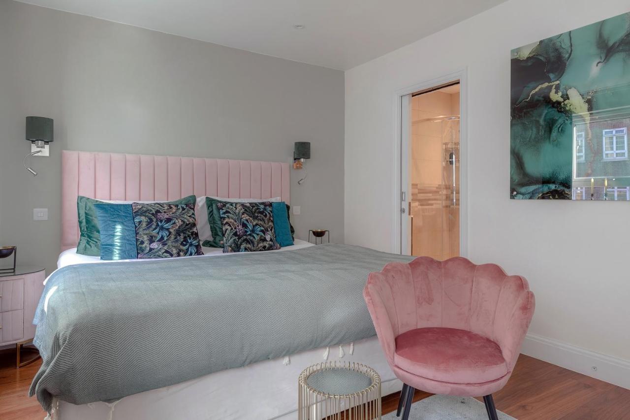 Notting Hill & Hyde Park Exclusive West-End Serene Designer Family Home 5Bed4Bath 런던 외부 사진